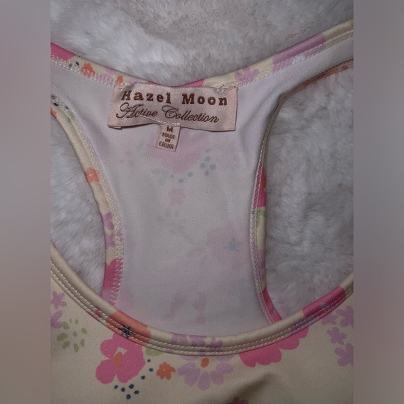 6/$15 Fall Sale: NWOT Hazel Moon Floral Sports Bra - Picture 3 of 3